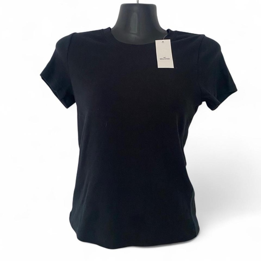 Hollister brand new with tags short sleeve ribbed t shirt